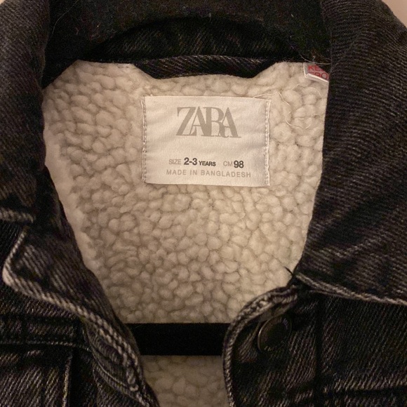Zara Sherpa denim jacket - Picture 2 of 2